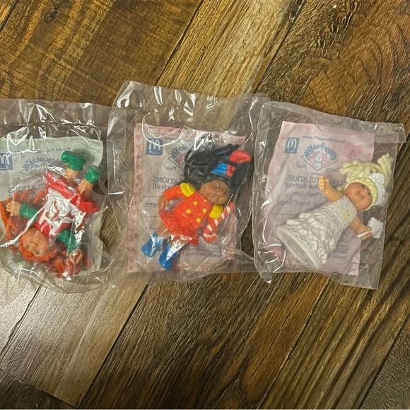 NIP Vtg 1994 Cabbage Toddler Baby Dolls McDonalds Happy Meal Toys Lot of 4 set‎ - Picture 6 of 7